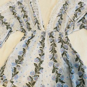 Super Cute Floral White Romper, NWOT, Size 12